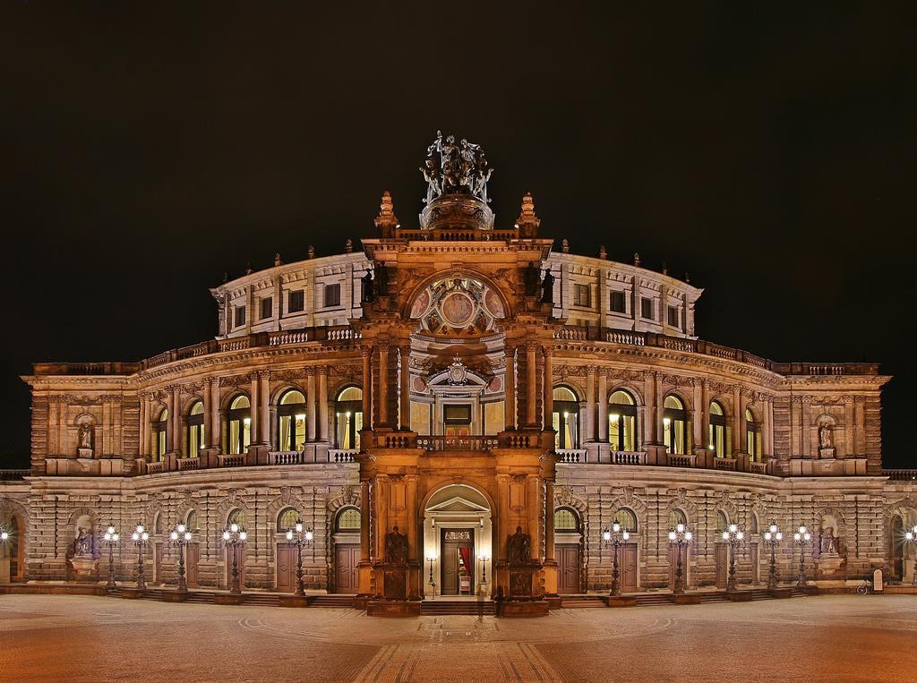 Dresden Gruesst Seine Gaeste Екстериор снимка